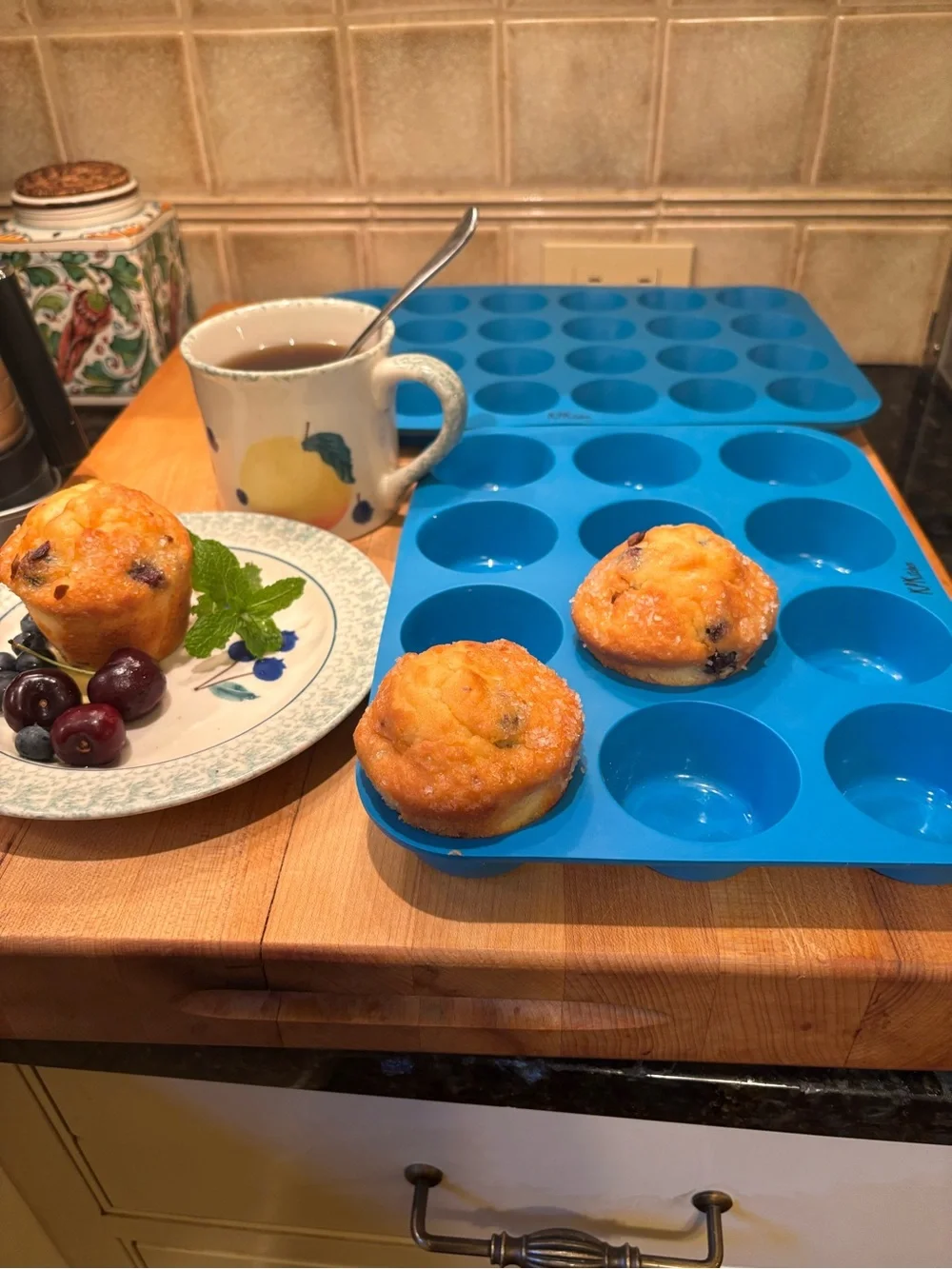 Set of 2 Silicone Muffin Tins